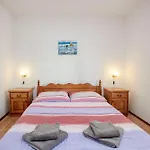 With Parking Space Jezera, Murter - 21148 Appartamento
