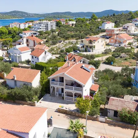 With Parking Space Jezera, Murter - 21148 Jezera