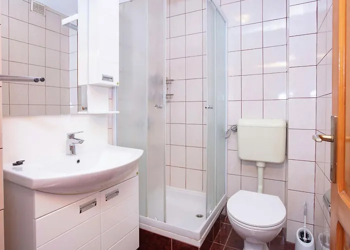 Daire With Parking Space Jezera, Murter - 21148 *