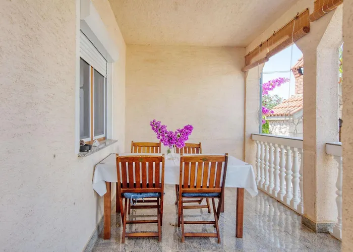 With Parking Space Jezera, Murter - 21148