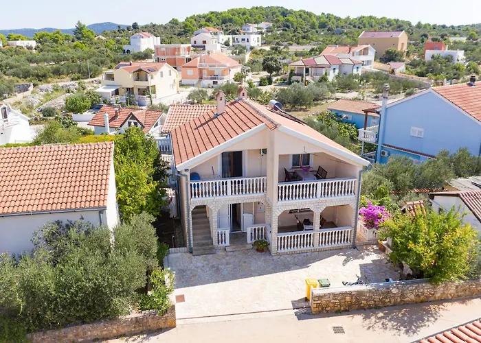 With Parking Space Jezera, Murter - 21148 Daire Jezera